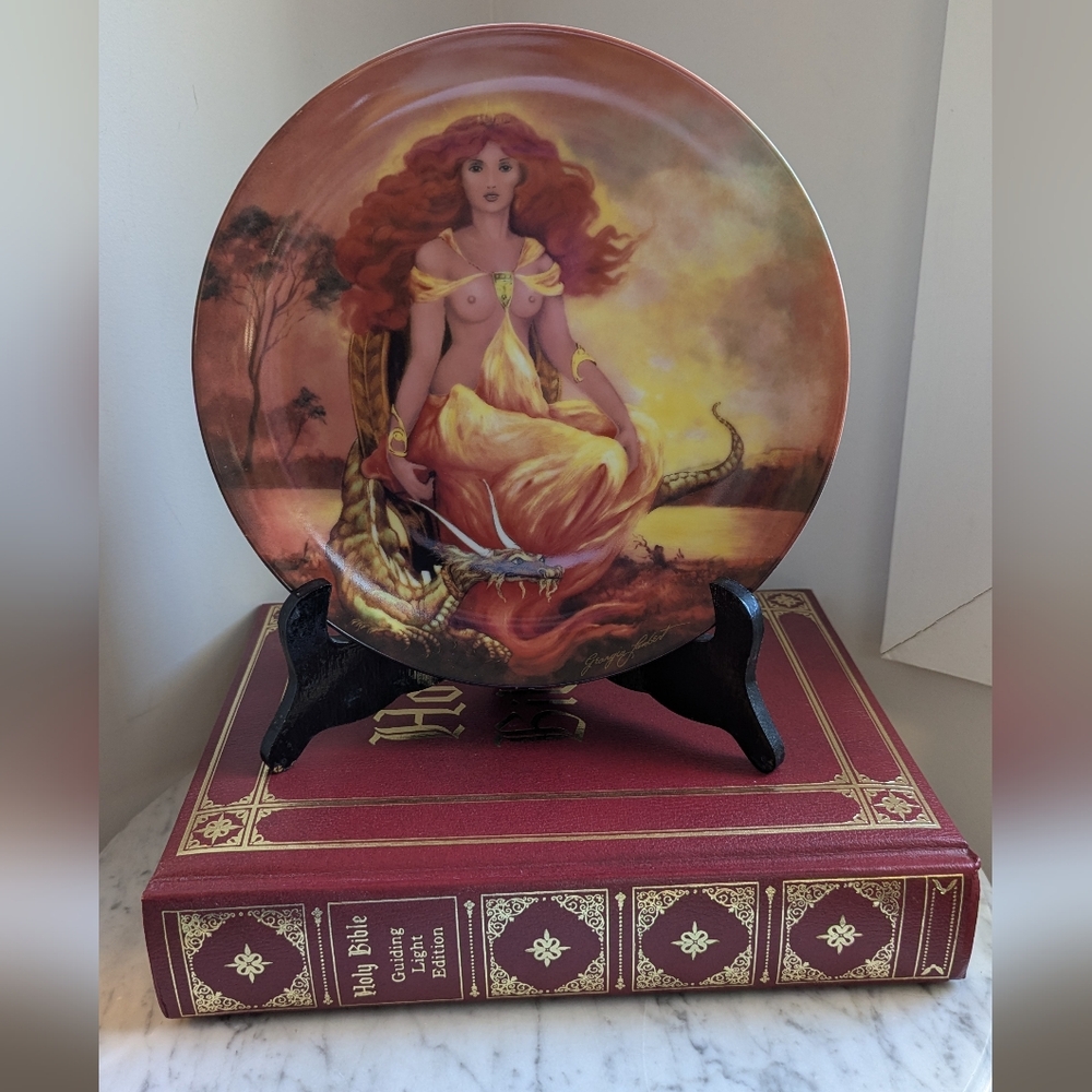Knowles Limited Edition 1985 Fire Plate By Georgia Lambert